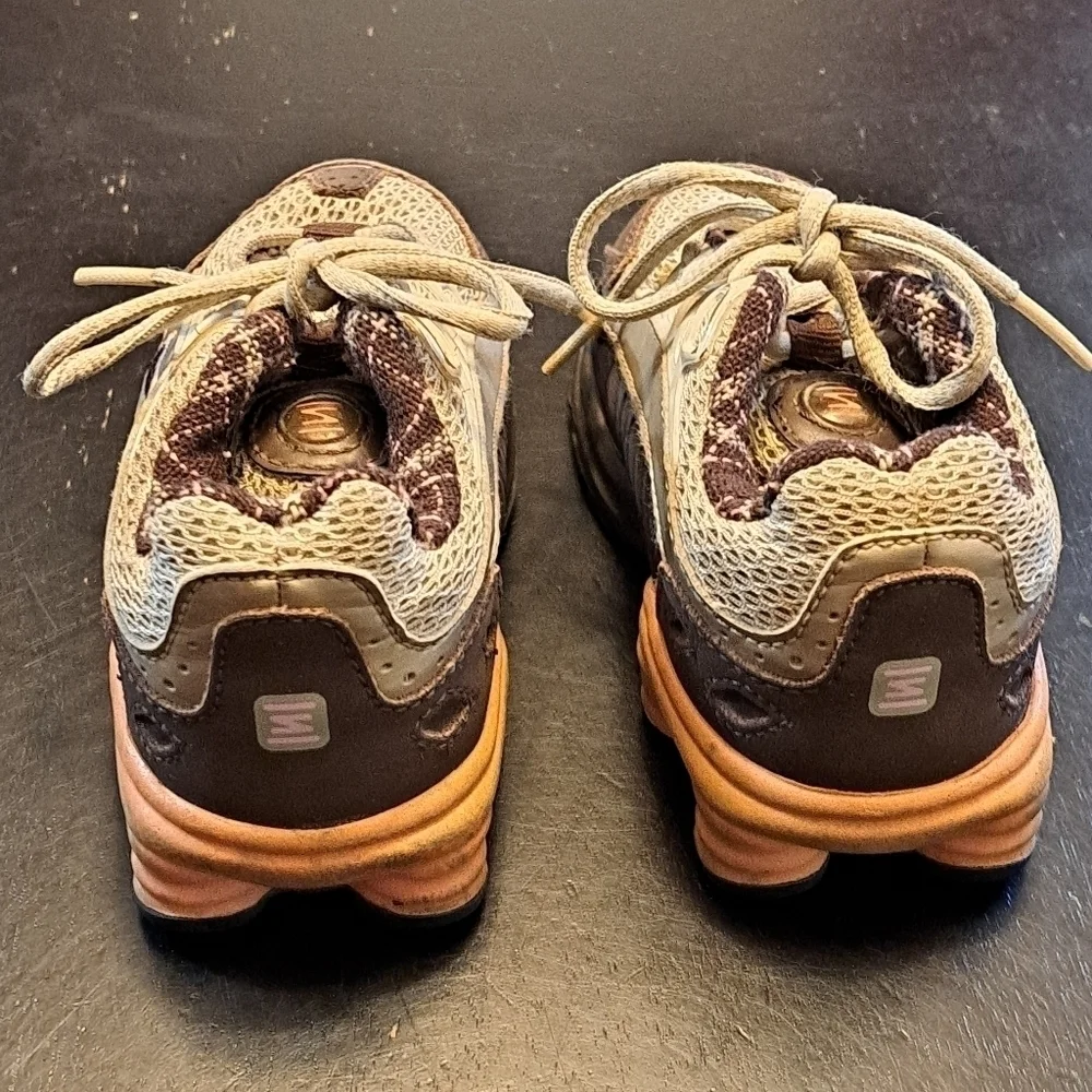 Nike Shox Girl's Pink & Brown Sneakers   Size 5C